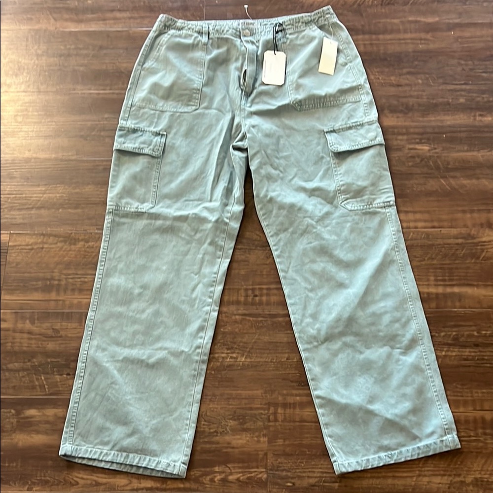 Wide Leg Cargo Pants